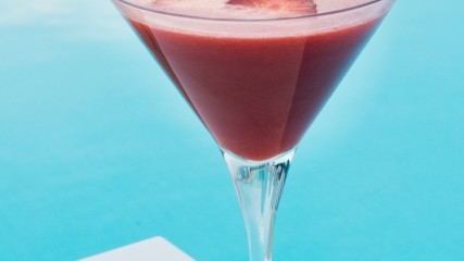Healthy and refreshing cocktails for summer